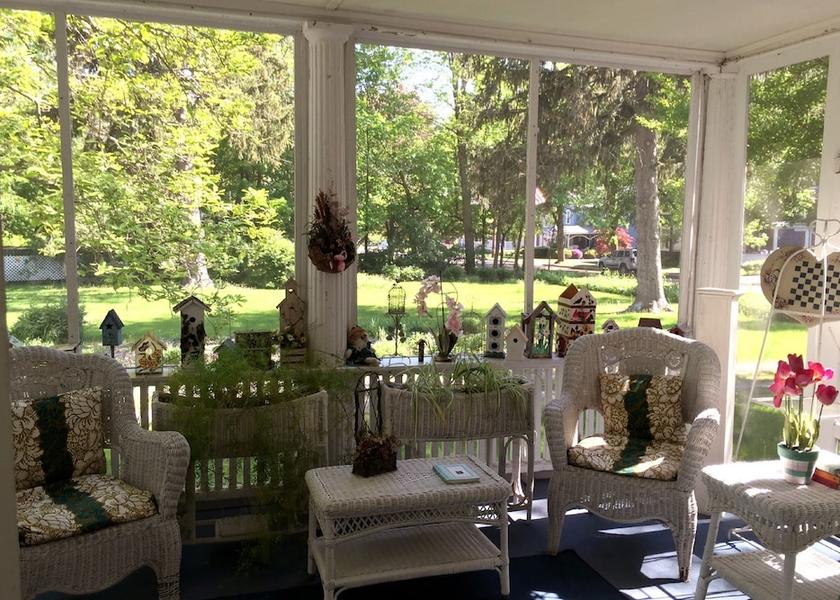 New York Hammondsport Porch