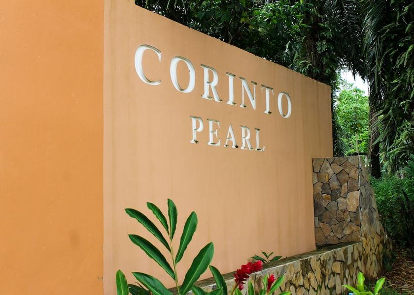 Atlantida La Ceiba Entrance