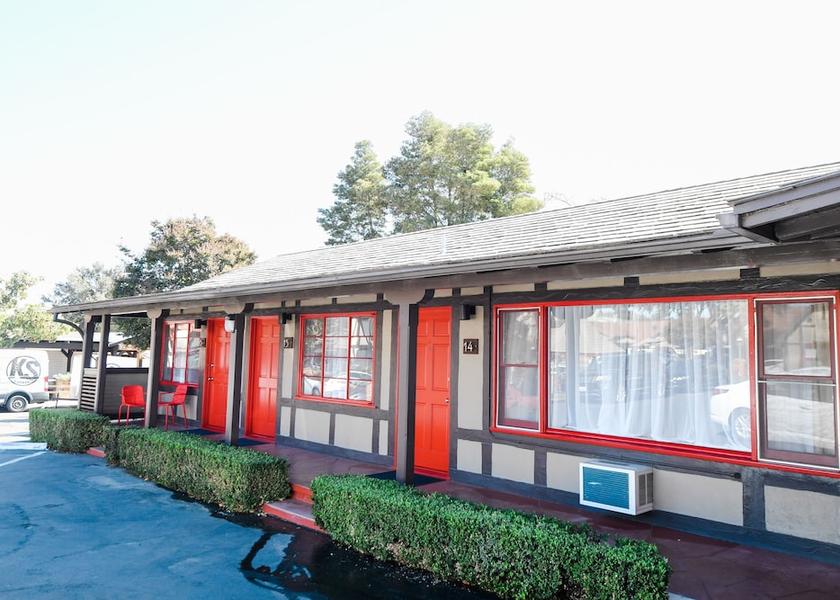 California Solvang Property Grounds