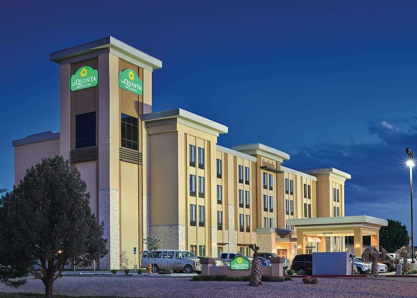 California Carlsbad Exterior Detail