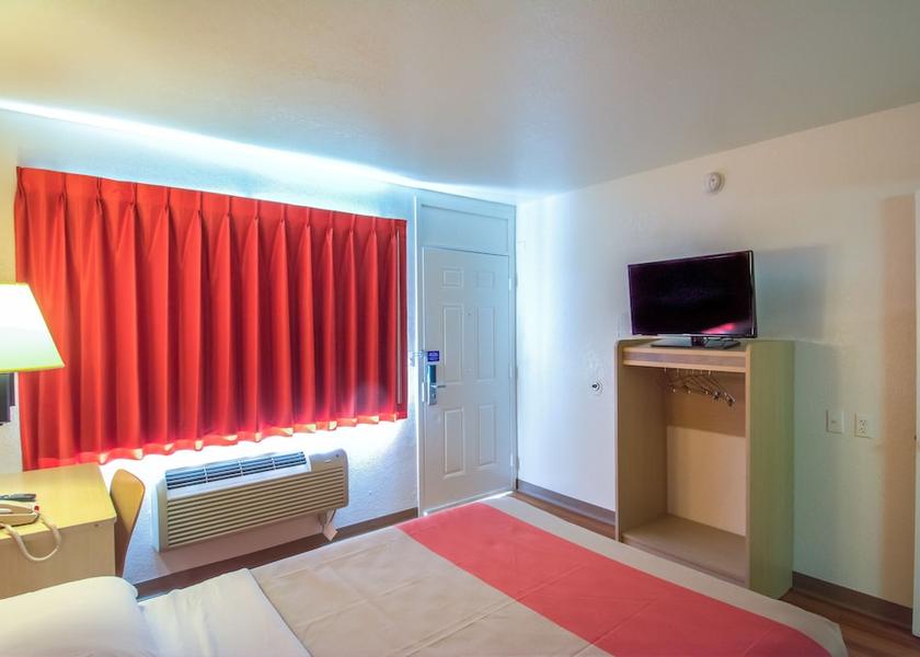 California Arcata Room