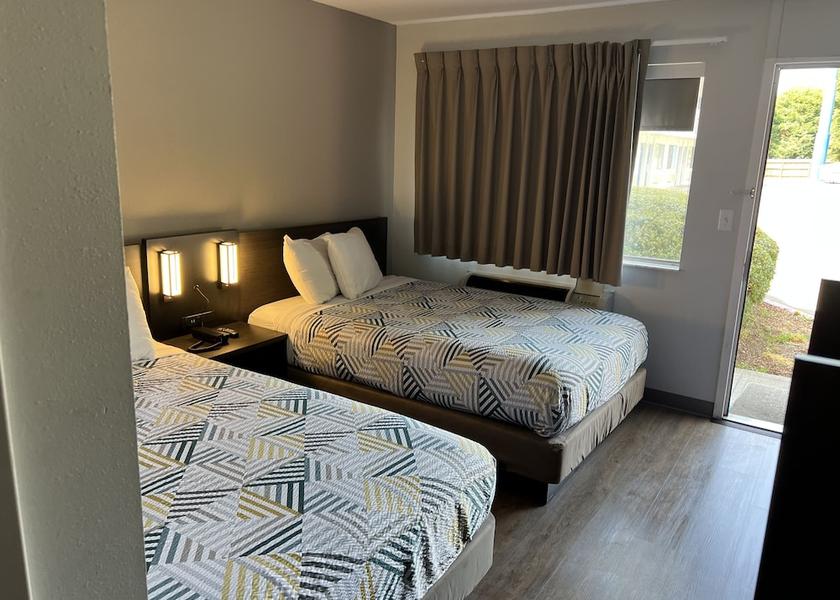 California Arcata Room