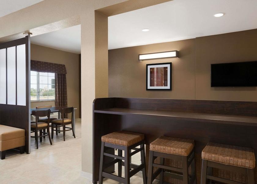 California Pleasanton Lobby