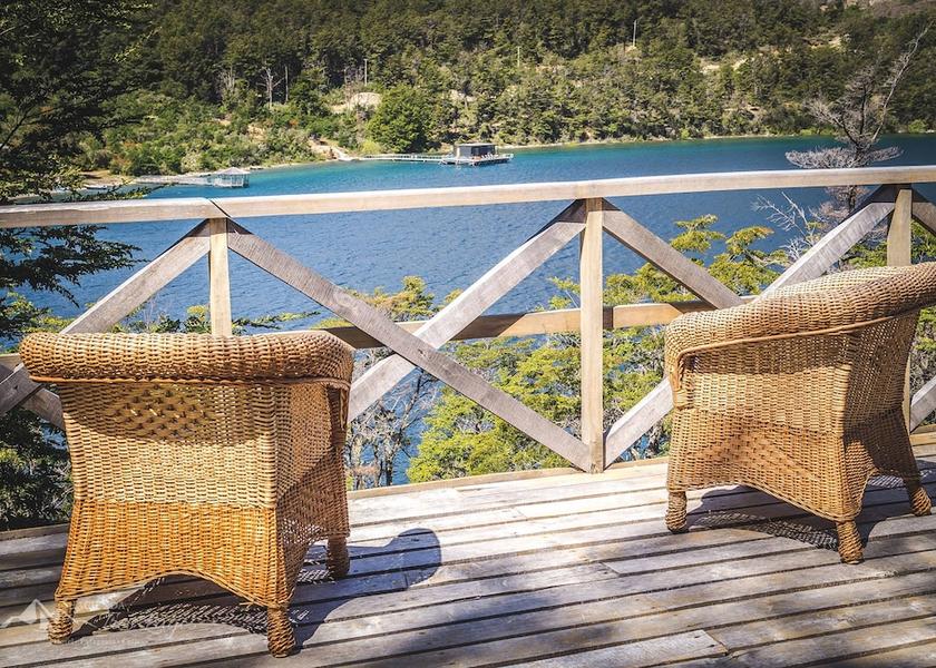  Puerto Guadal Porch