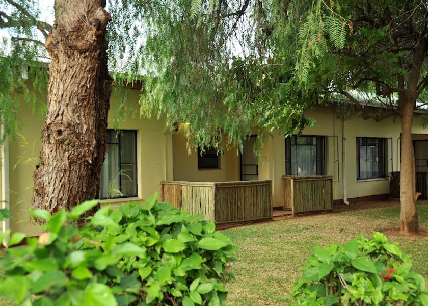 Central Palapye Exterior