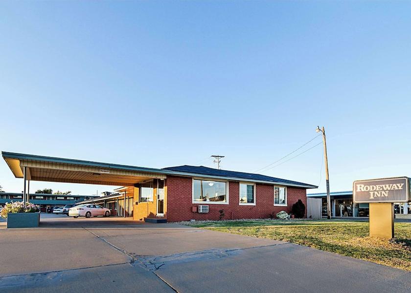 Kansas Liberal Exterior Detail