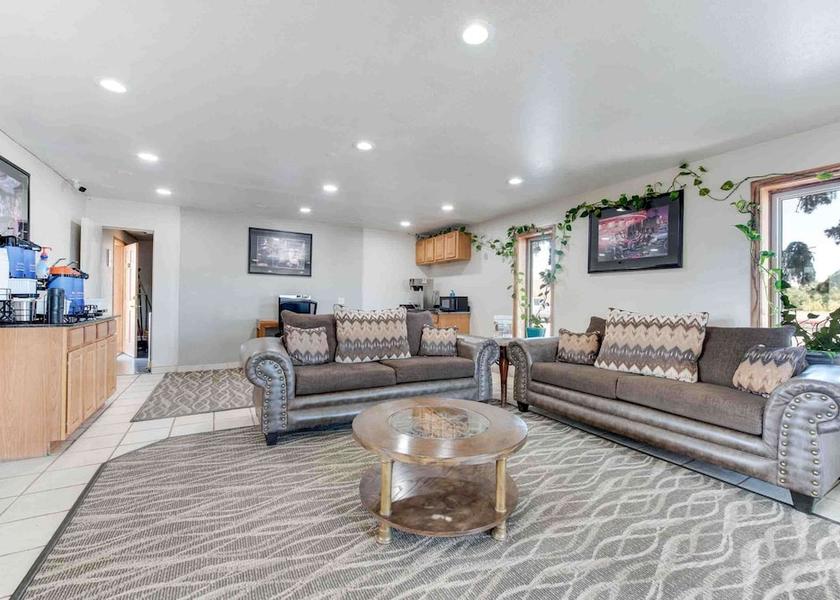 Colorado monte vista Lobby