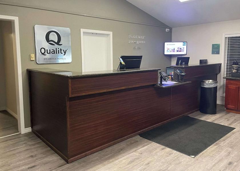 Oregon Ontario Lobby