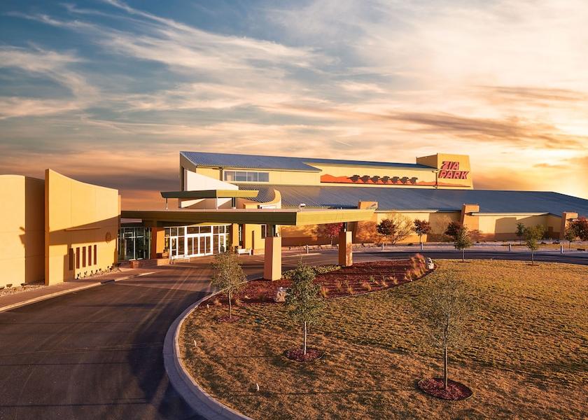 New Mexico Hobbs Exterior Detail