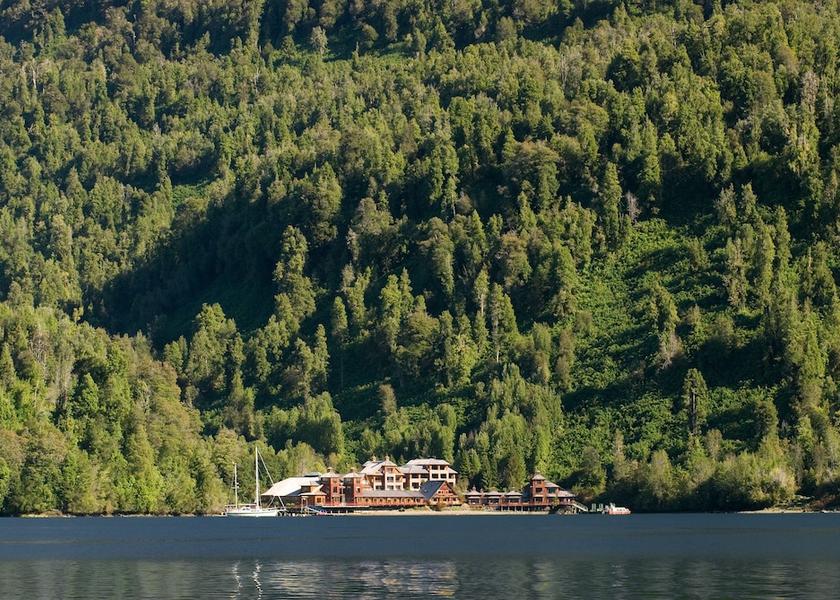 Aisen (region) Puyuhuapi Facade