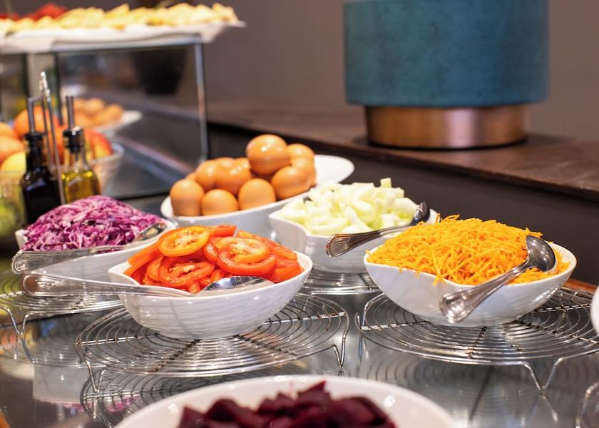  Douala Breakfast buffet