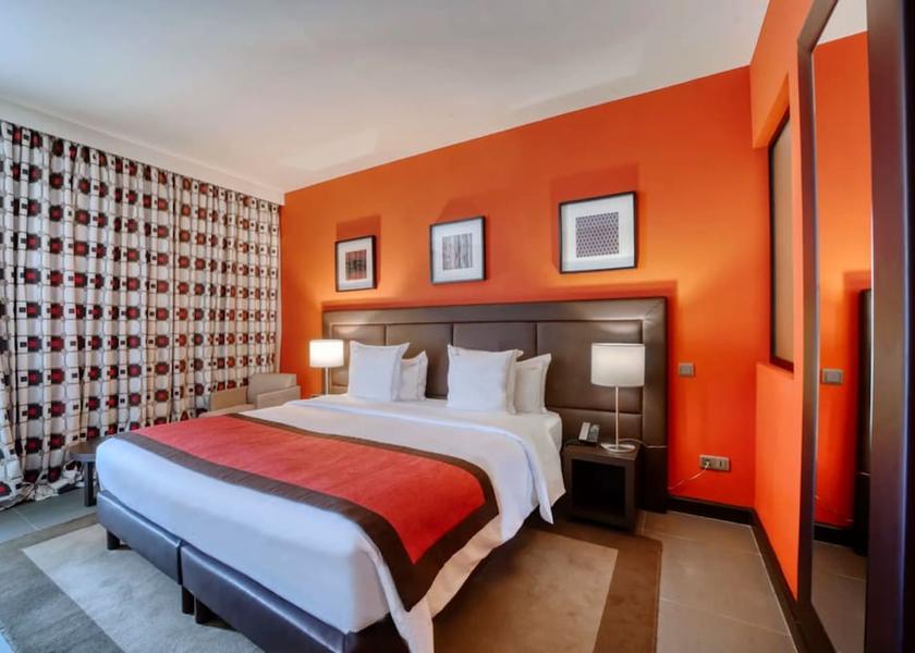  Douala Room