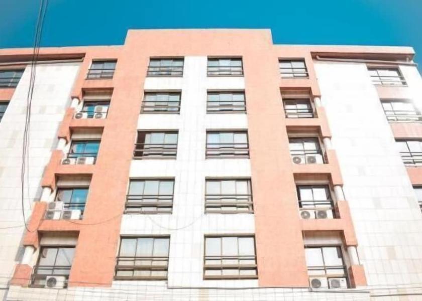  Douala Exterior Detail