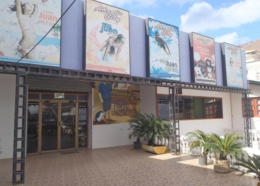 Rivas (department) San Juan del Sur Entrance