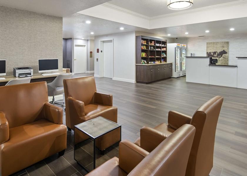 Kentucky Bowling Green Lobby