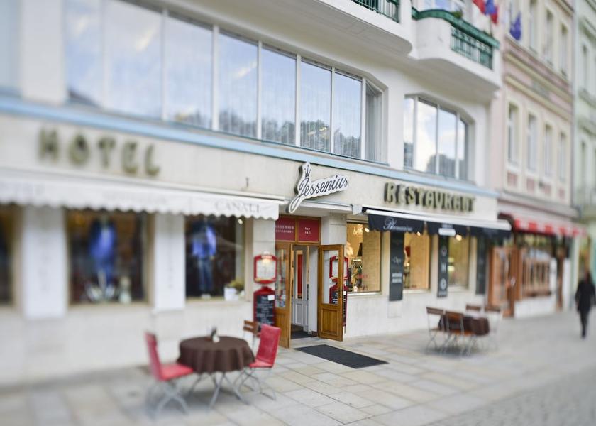 Karlovy Vary (region) Karlovy Vary Entrance