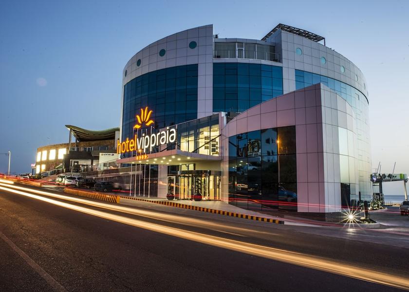  Praia Front of property - evening/night