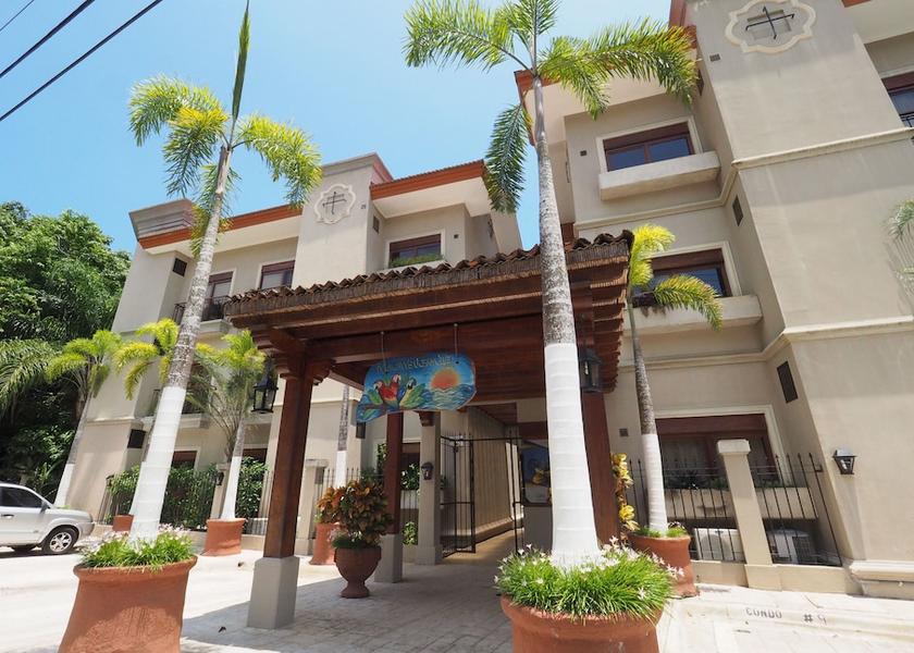 Puntarenas Jaco Exterior Detail