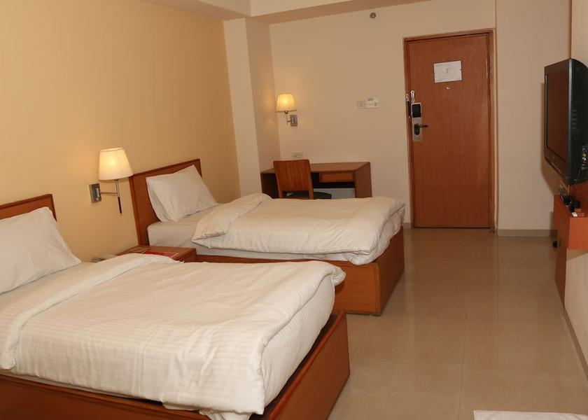 Maharashtra Thane Room