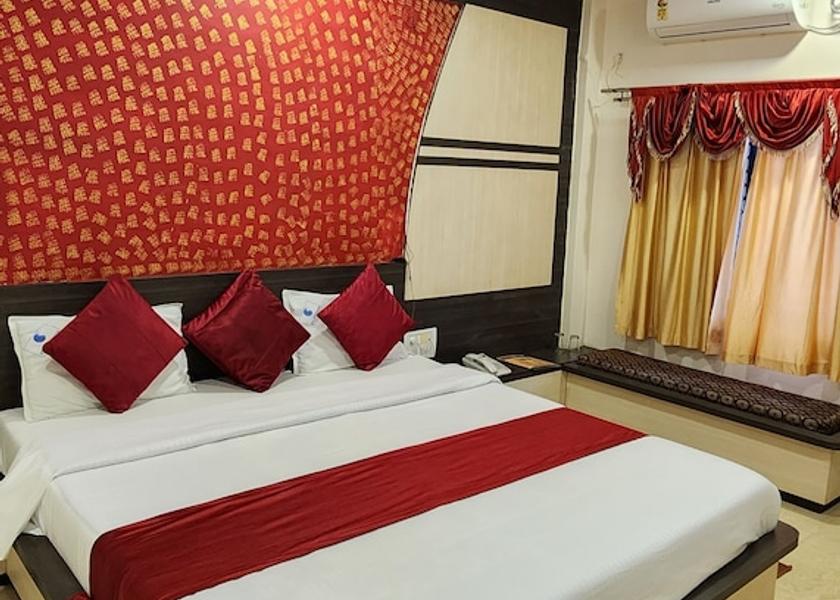 Madhya Pradesh Pachmarhi Super Deluxe Ac