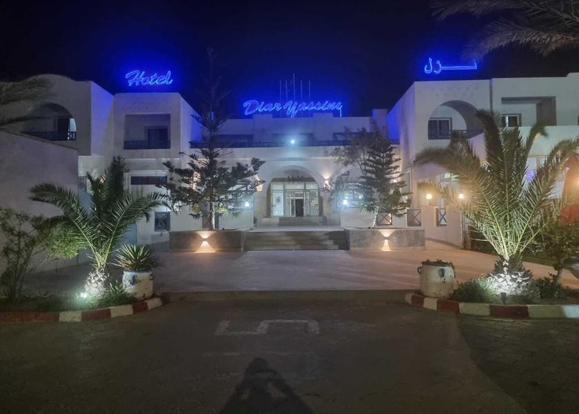  Midoun Exterior Detail