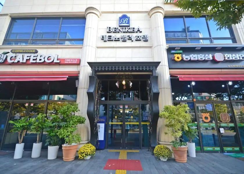  Daejeon Front of property