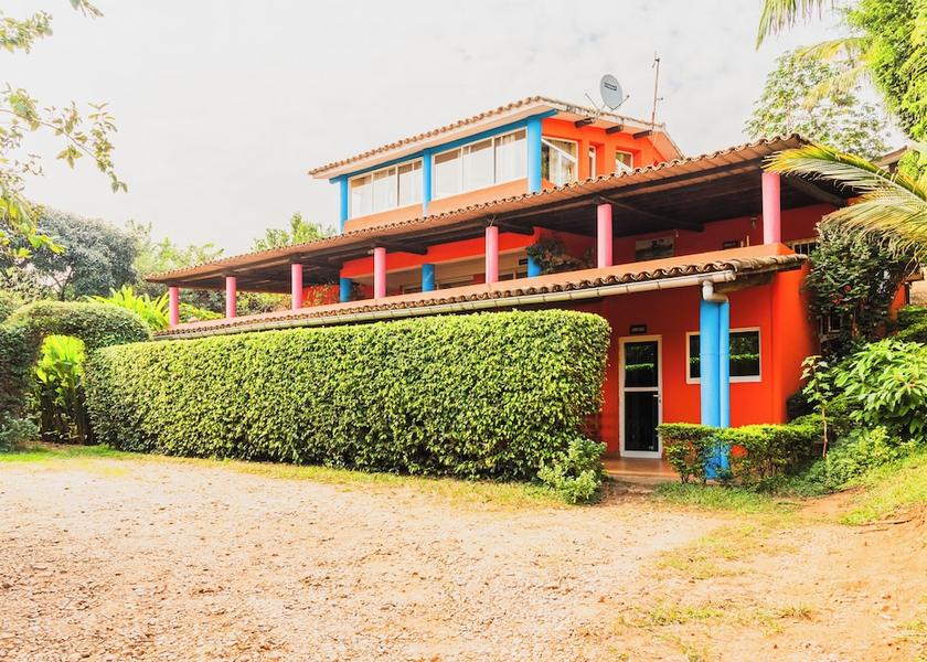  Bujumbura Exterior Detail
