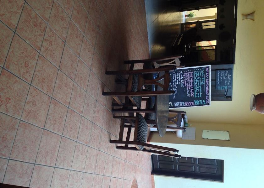  Lome Interior Entrance