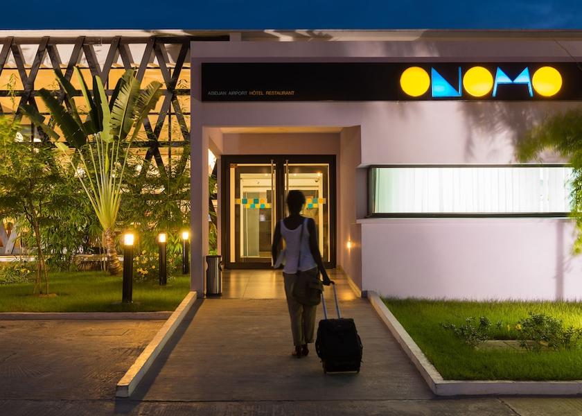  Abidjan Entrance