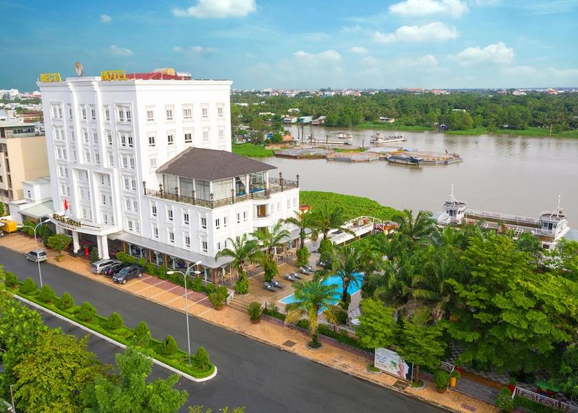 Kien Giang Can Tho Facade