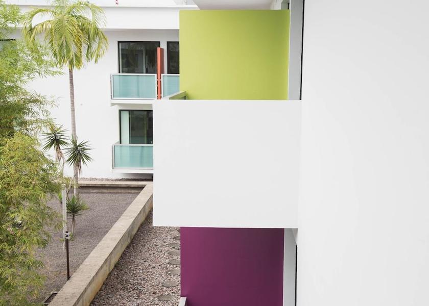  Libreville Exterior Detail