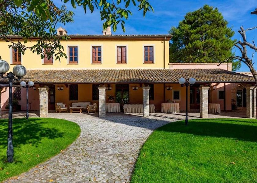 Abruzzo Teramo Exterior Detail