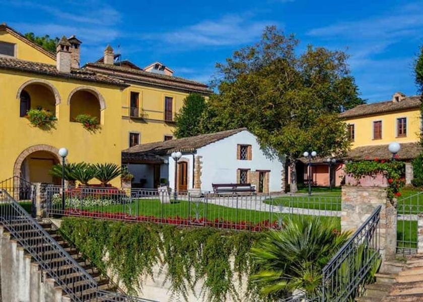 Abruzzo Teramo Exterior