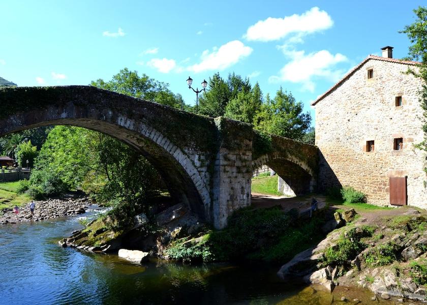 Cantabria Liérganes Exterior Detail