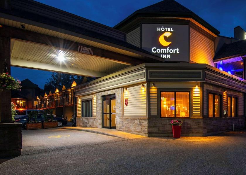 Quebec Mont-Laurier Exterior Detail