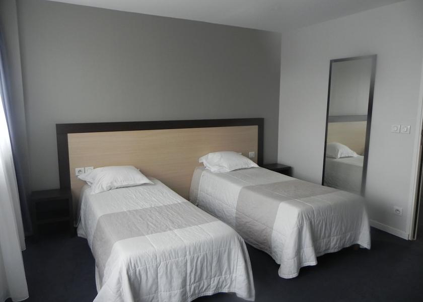 Hauts-de-France Calais Room