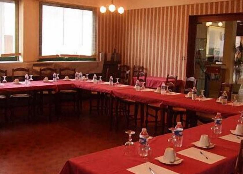 Hauts-de-France Calais Meeting Room