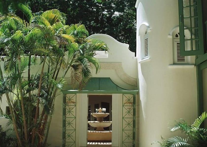 Holetown Entrance