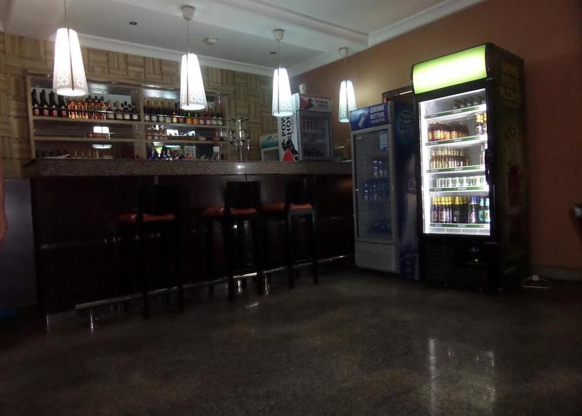  Lagos Interior Entrance