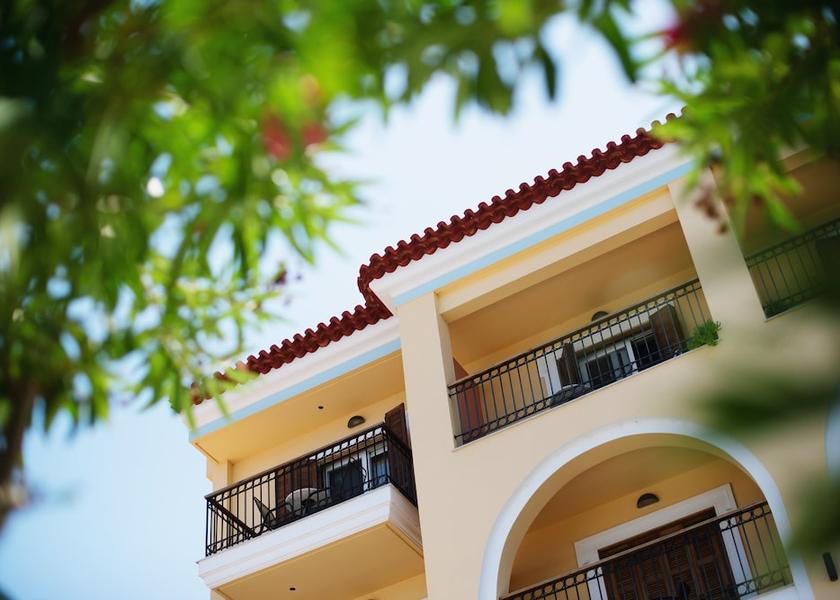 Peloponnese Region Pylos-Nestoras Exterior
