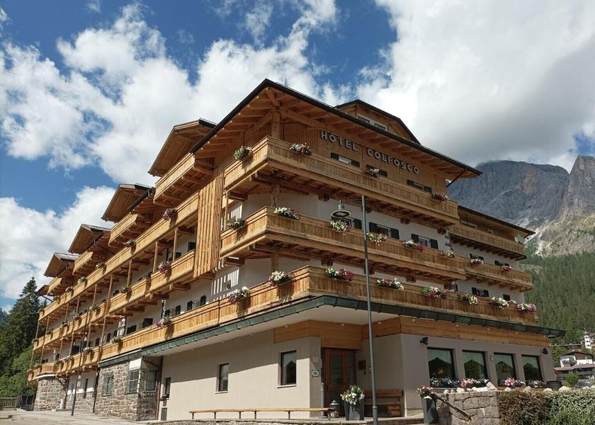 Trentino-Alto Adige Primiero San Martino di Castrozza Front of property - evening/night