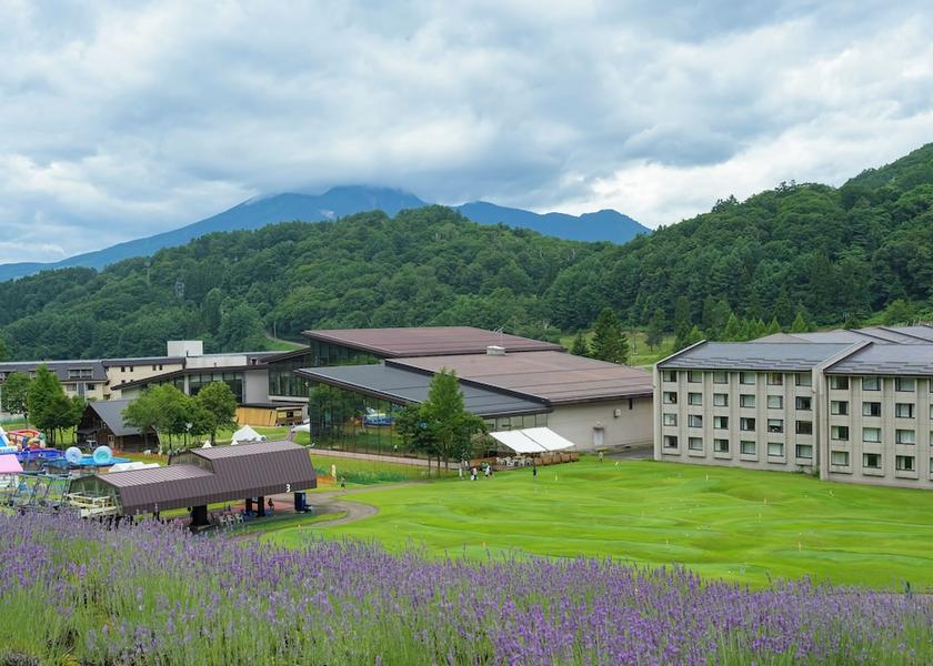 Nagano Shinano Exterior