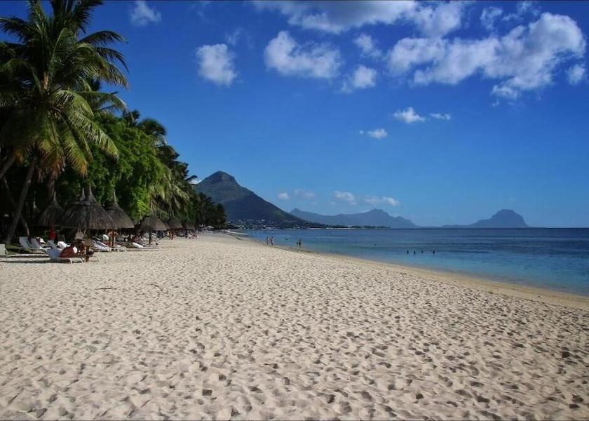 MU Flic-en-Flac Beach