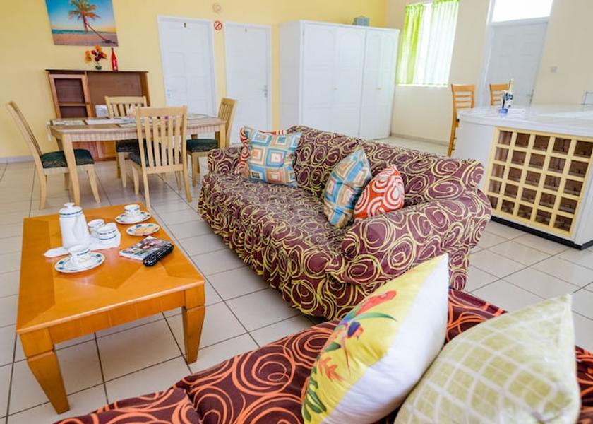  Gros Islet Interior Entrance