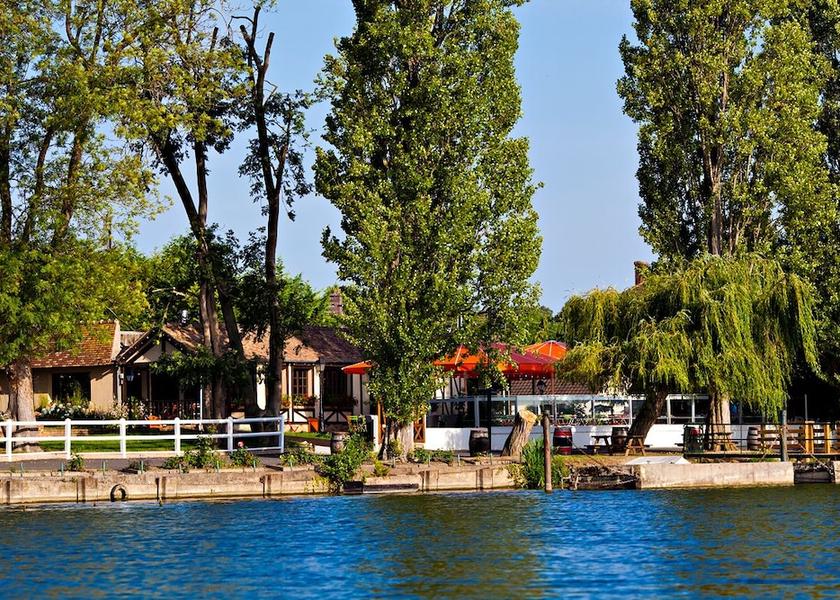 Normandy Saint-Pierre-la-Garenne Exterior Detail