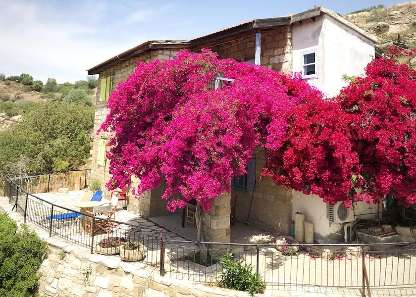 Larnaca District Tochni Exterior Detail