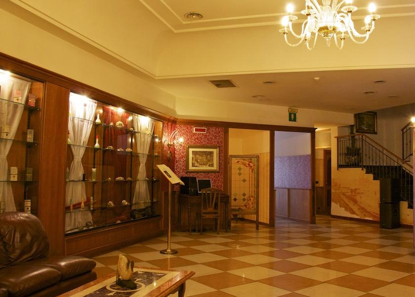 Campania Casoria Lobby