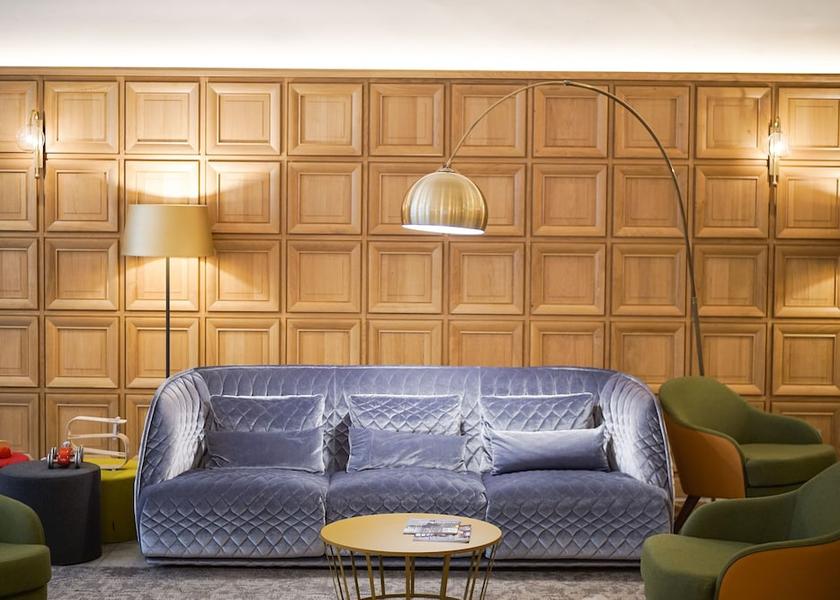 Auvergne-Rhone-Alpes Lyon Lobby