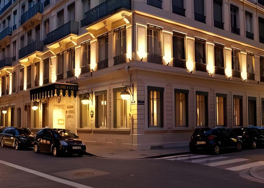 Auvergne-Rhône-Alpes Lyon Hotel Exterior