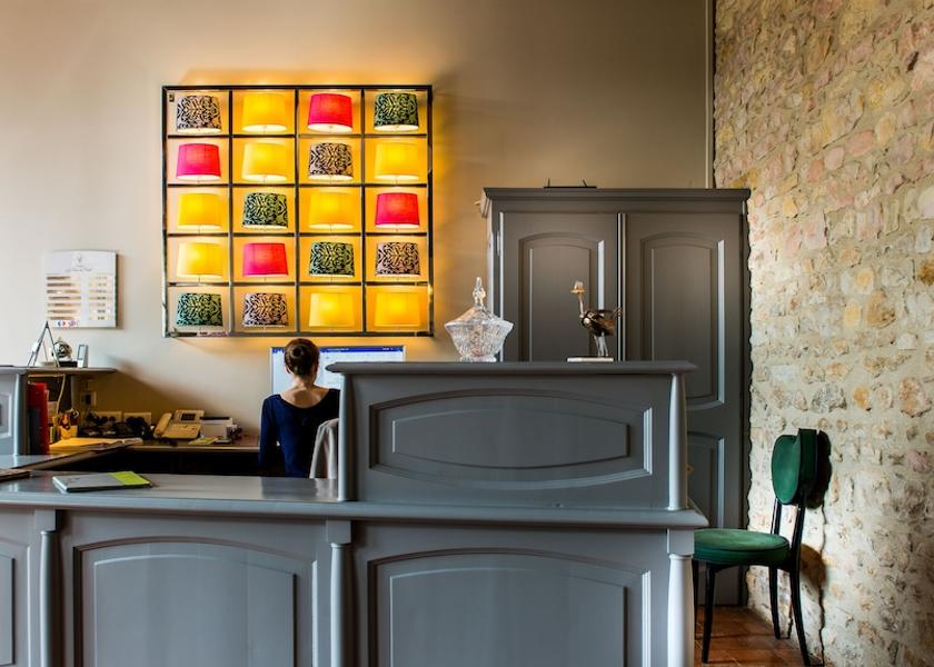 Auvergne-Rhone-Alpes Villefranche-sur-Saone Reception